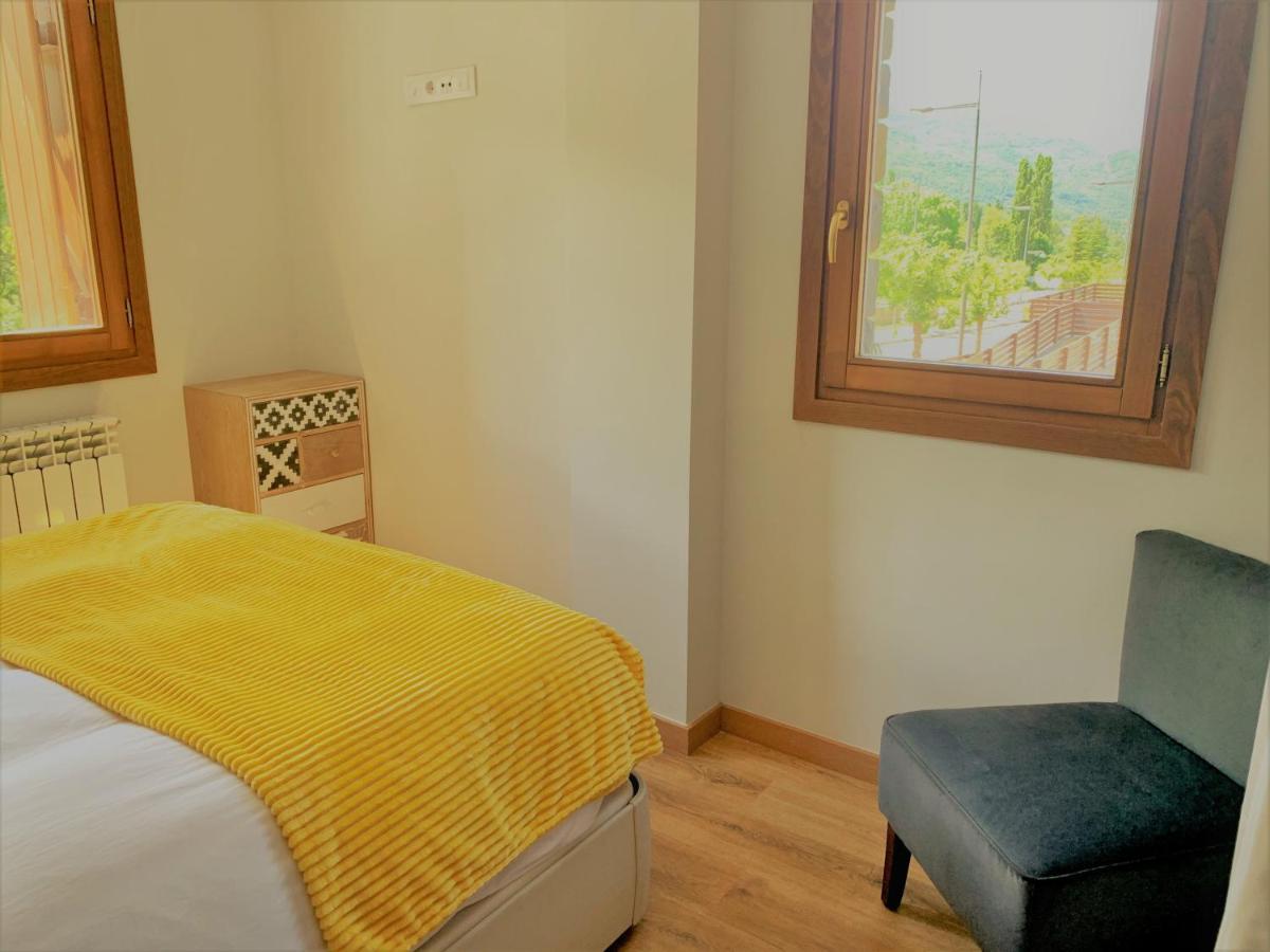 Apartamento Ibon Appartement Benasque Buitenkant foto
