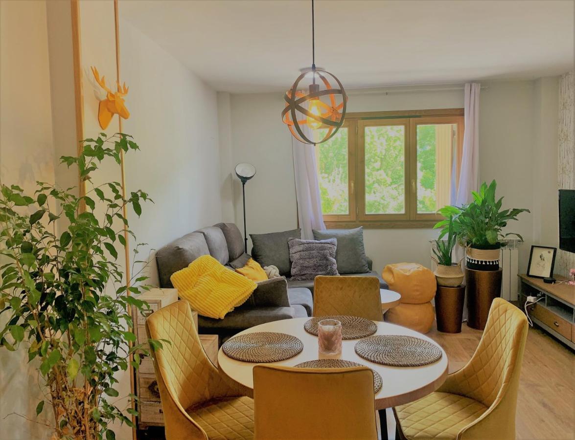Apartamento Ibon Appartement Benasque Buitenkant foto